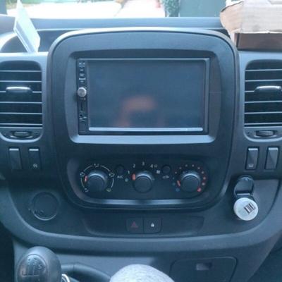 Autoradio GPS tactile Bluetooth Android & Apple Carplay Renault Trafic de  2015 à 2023 + caméra de recul